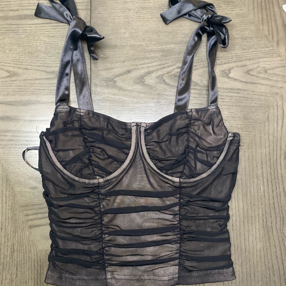 Mesh top